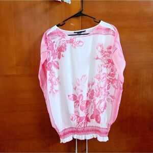 Thesis women's rose floral top
